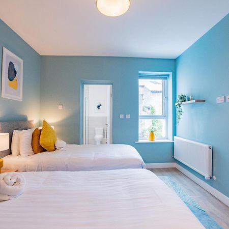 더블린 The Large Group House -Sleeps 21 빌라 외부 사진