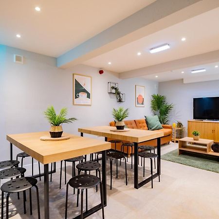 더블린 The Large Group House -Sleeps 21 빌라 외부 사진
